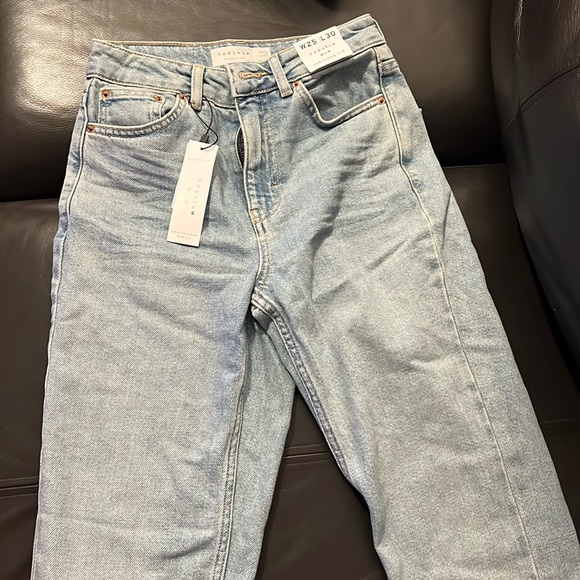 TopShop premium Mom jeans - Picture 2 of 6